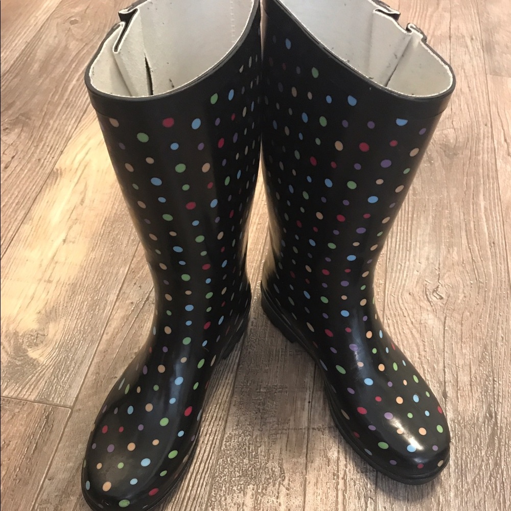 Polka dotted rain boots size 10