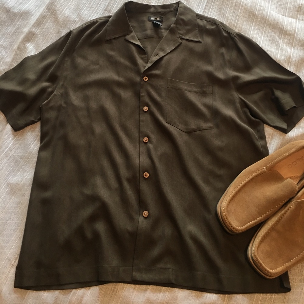 L 111 State Casual Buttondown