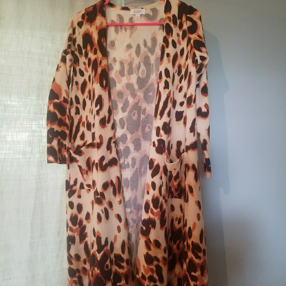 Leopard LuLaRoe Sarah!! Rare!!