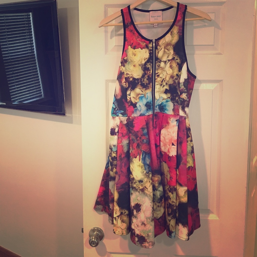 Romeo and Juliet couture Multi color flora dress