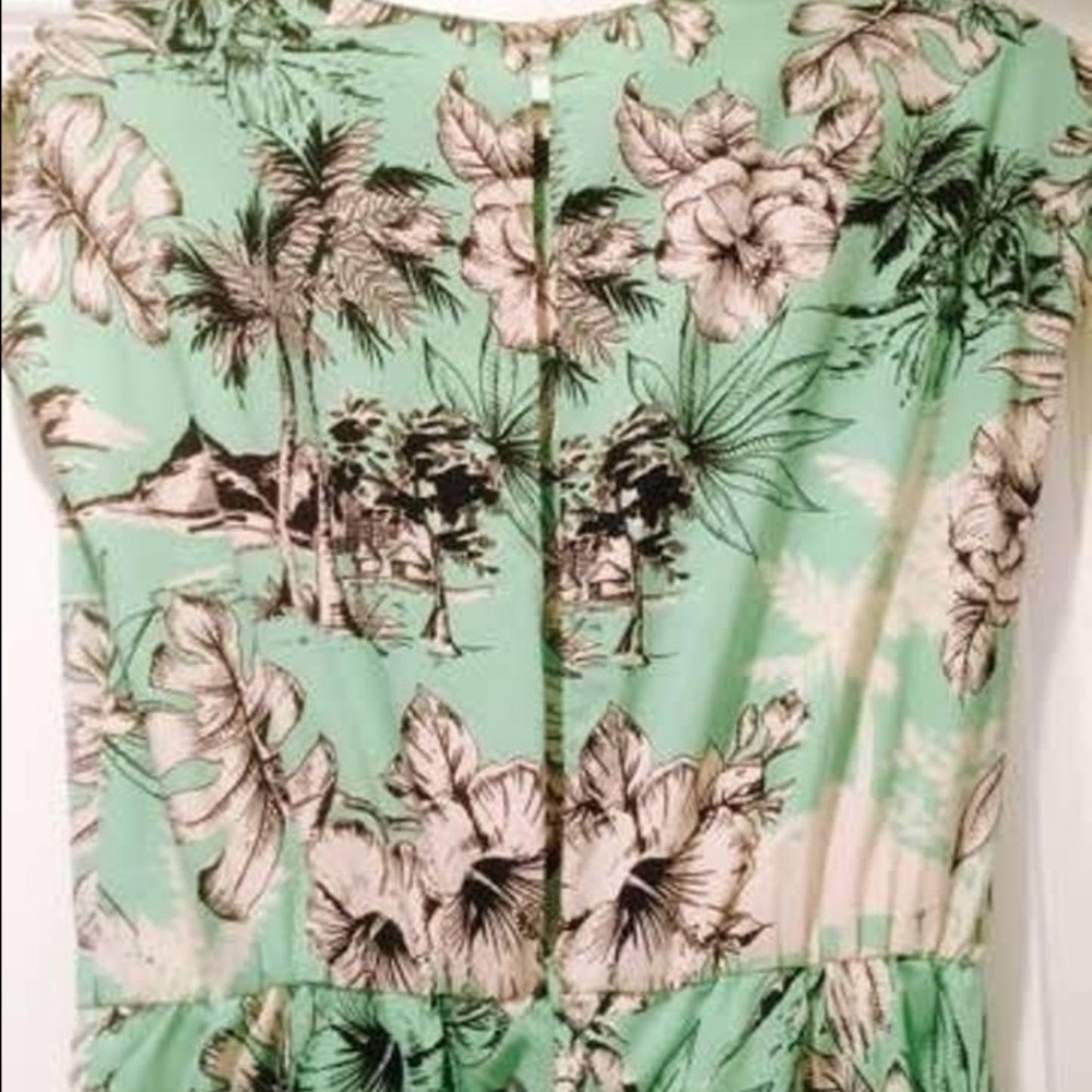 Zara Floral Dress - Picture 2 of 2