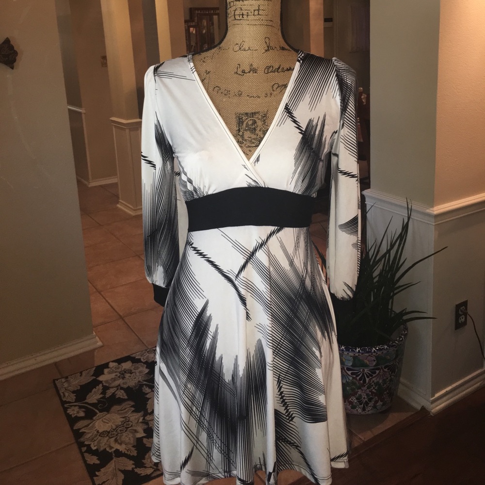 Fun &Comfy top,L,pretty fabric-doesn't wrinkle!