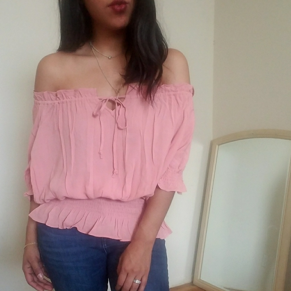 PRETTY IN MAUVE OFF SHOULDER TOP - Picture 2 of 5