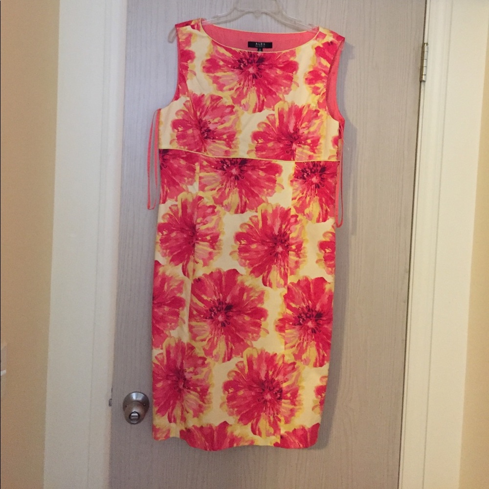 NWT Sz 14 yellow/pink sleeveless dress