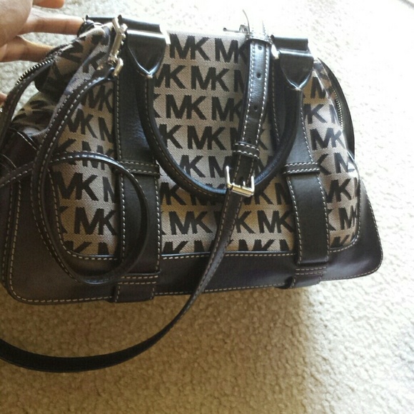 NWT Michael Kors Brookville MD Bowling satchel - Picture 4 of 8