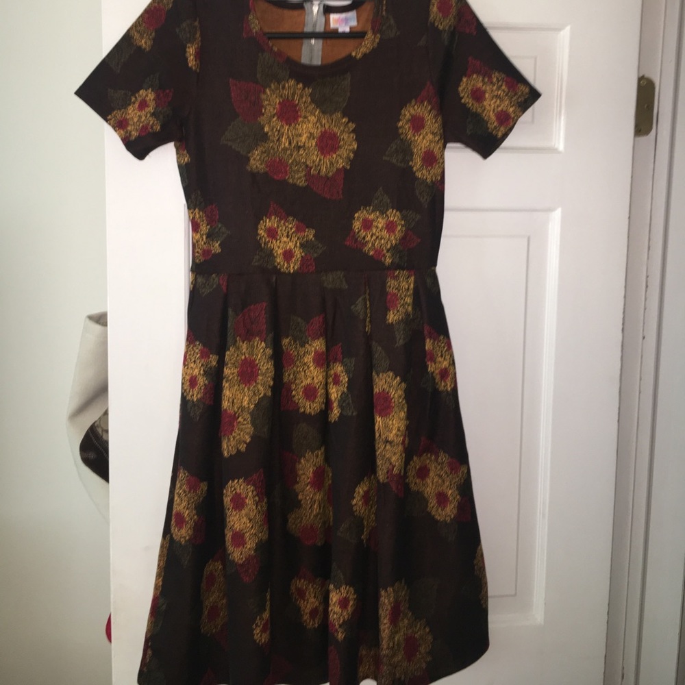 Lularoe Amelia dress