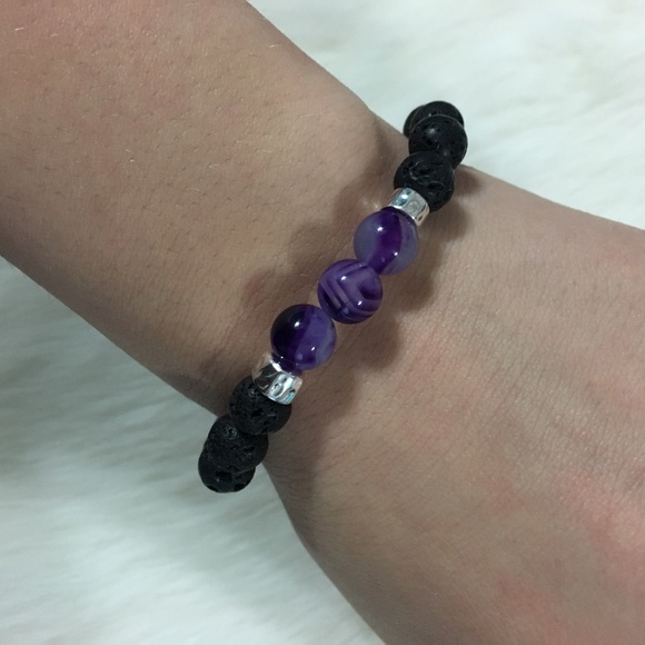 Handmade purple agate bracelet - Picture 2 of 2
