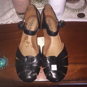 Cobb Hill stylish shoe made for anybody🤗