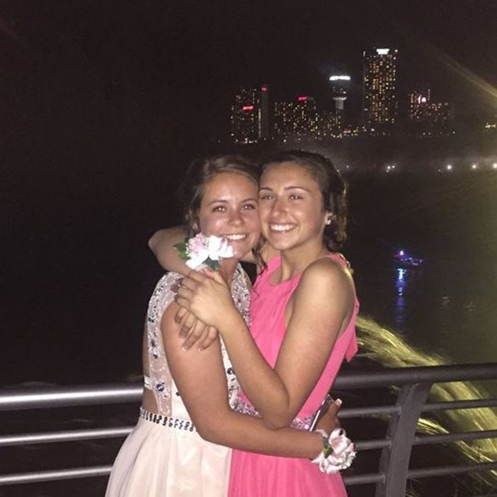 Meet your Posher, Alena