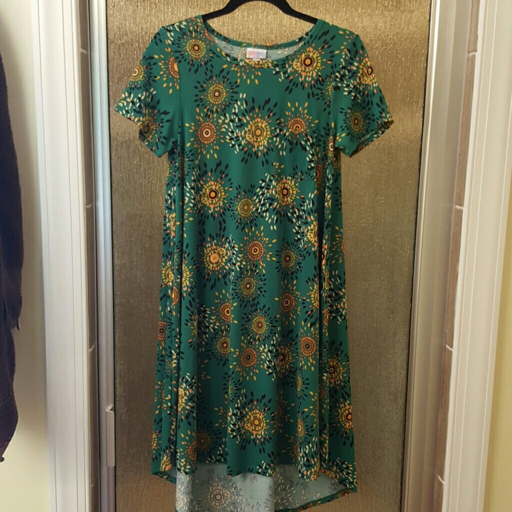 LuLaRoe Carly