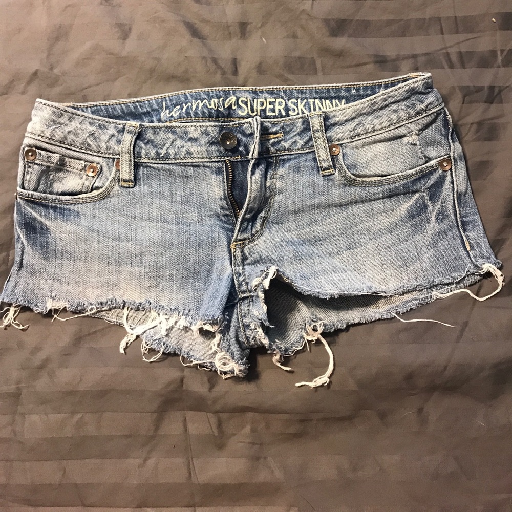 Bull Head shorts