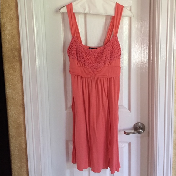 Dress - Picture 1 of 2
