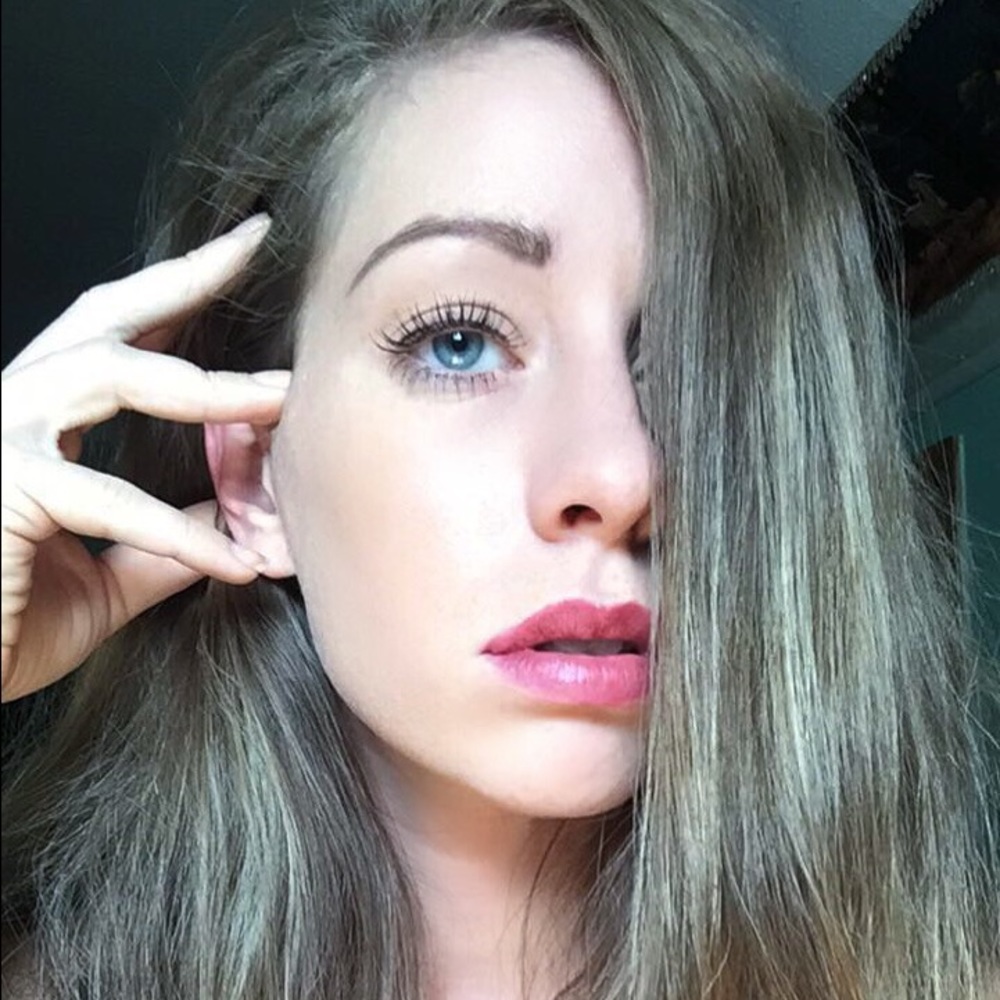 Meet your Posher, Megan