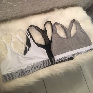 CALVIN KLEIN ✨LINGERIE/SPORTS BRA ✨