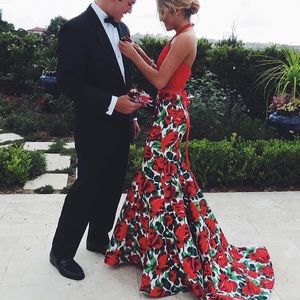 Sherri Hill Size 2 Rose Dress