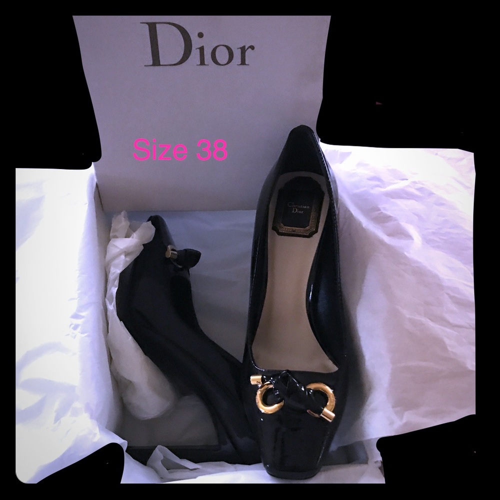 Classic baby doll heel