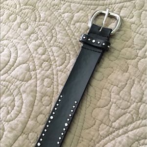 Black Leather belt with silver stud detailing M/L