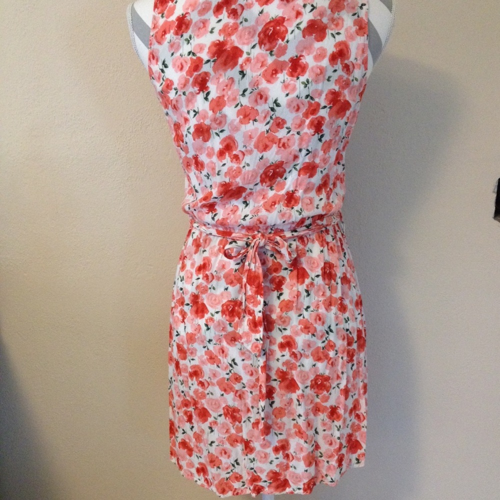 Floral Scoopneck Summer Sleeveless Dress - Picture 3 of 4