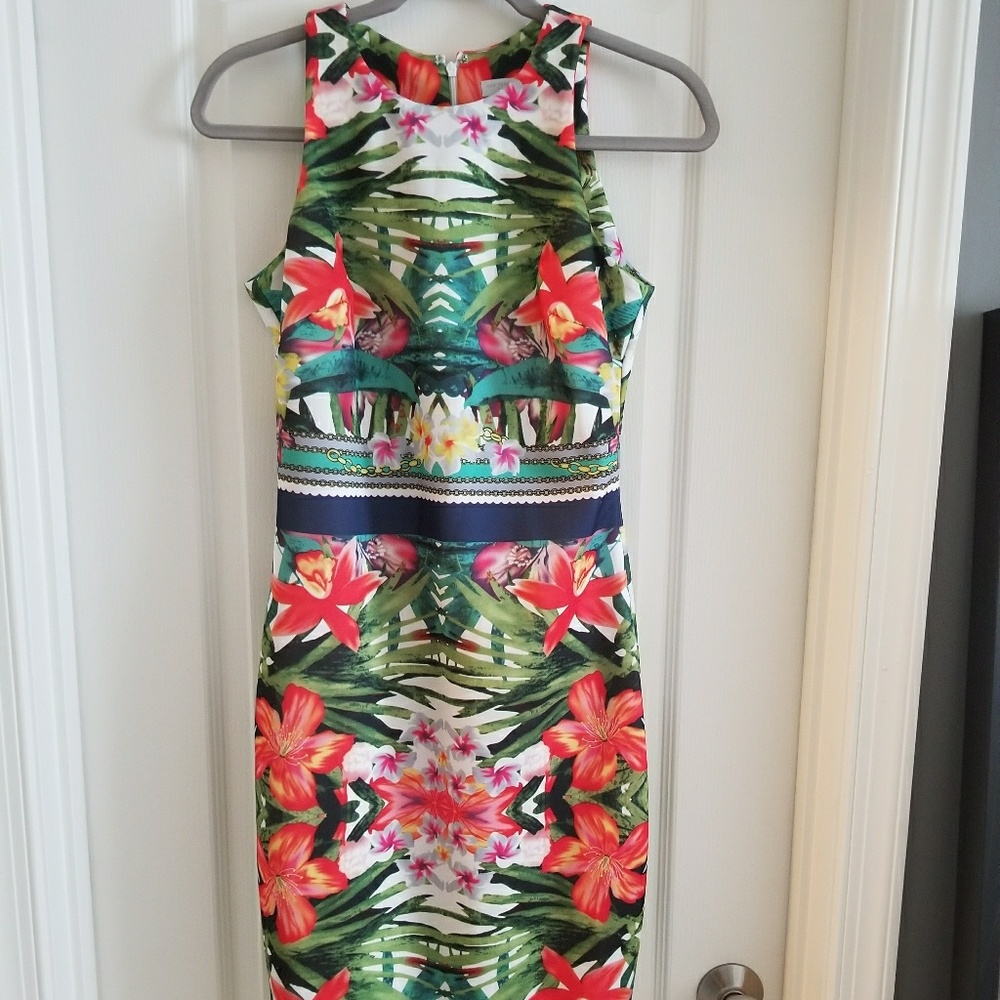 Topical print fitted midi