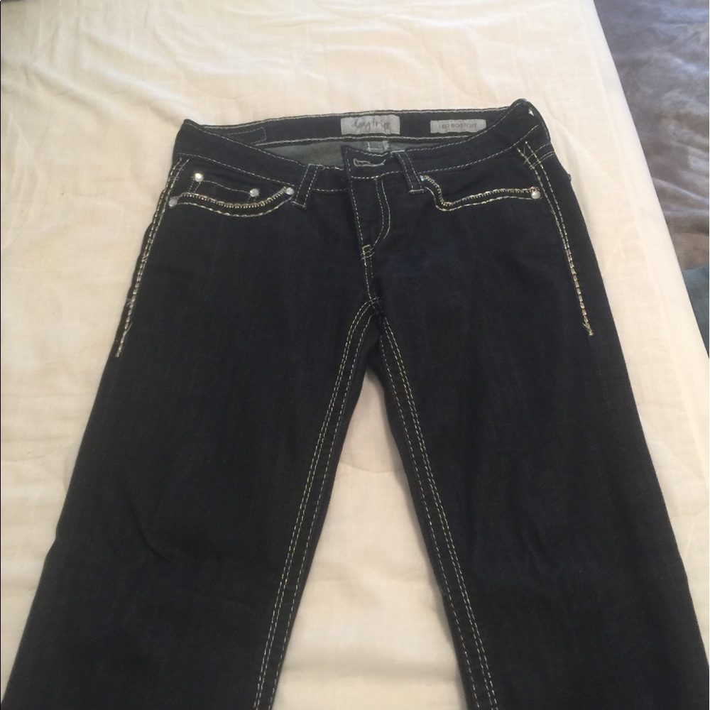 Buckle day trip jeans