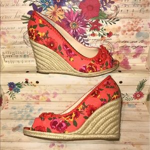 Isaac Mizrathi Heel Wedge Open Toe sz 10W NWOT