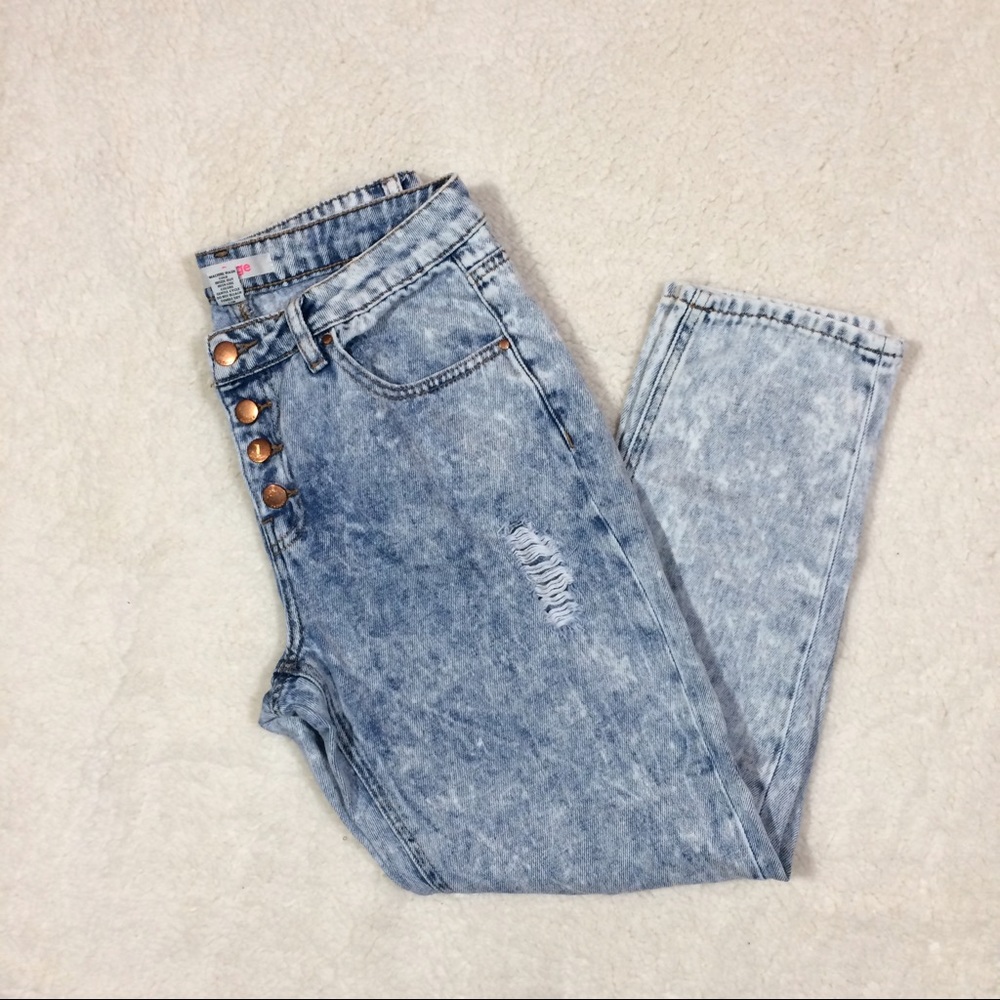 Acid Wash Boyfriend Jeans
