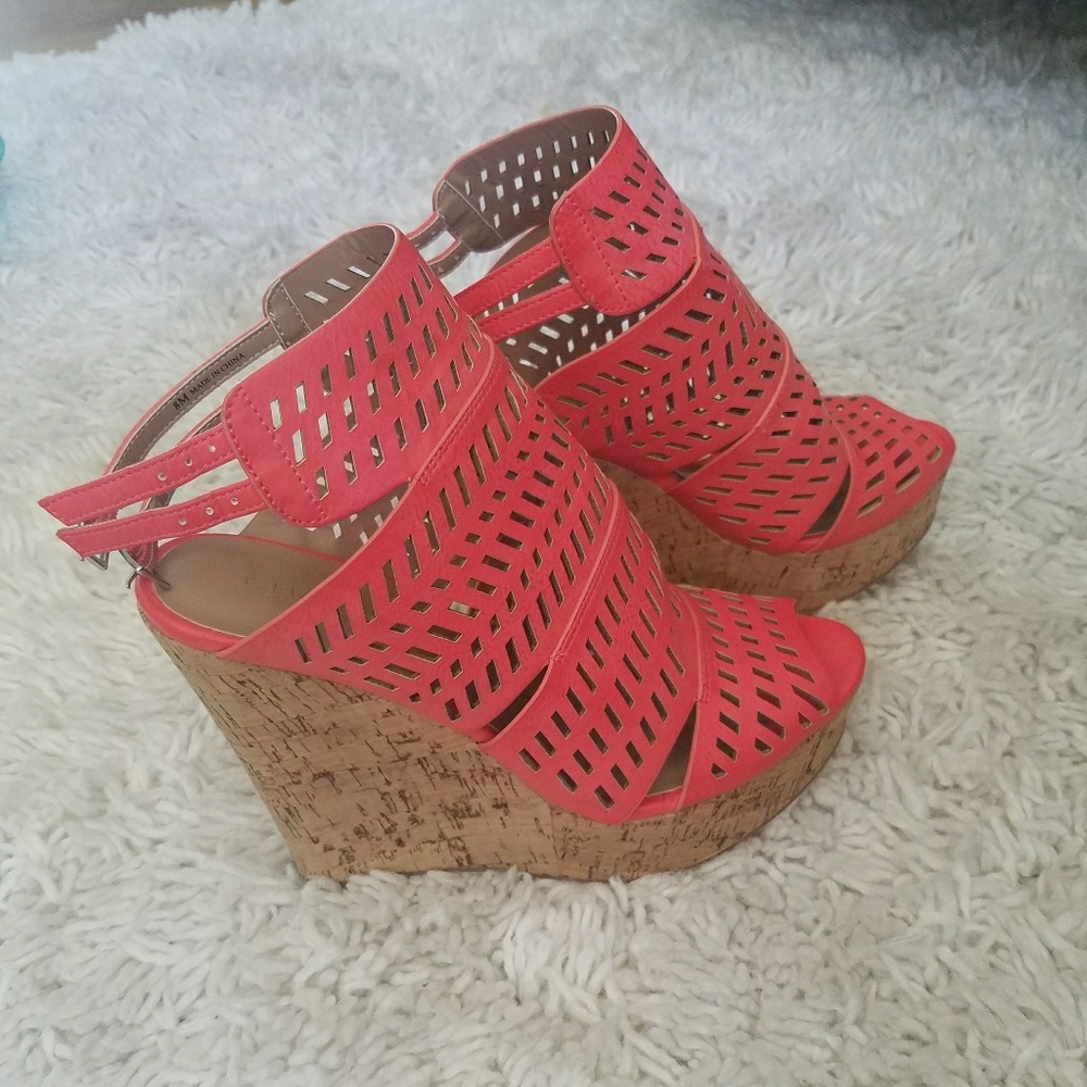 New Charles David Wedges
