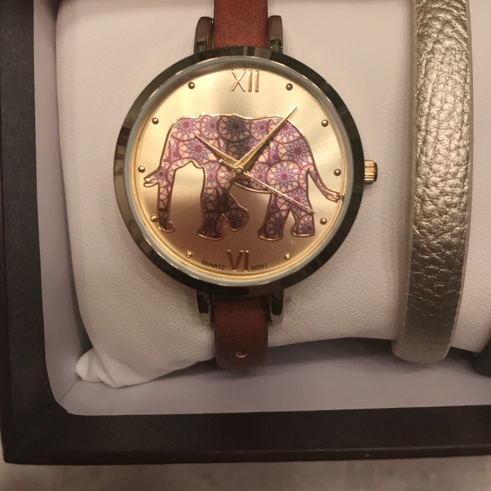 Elephant Watch - Picture 3 of 3