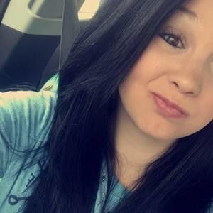Meet your Posher, Kaitlyn