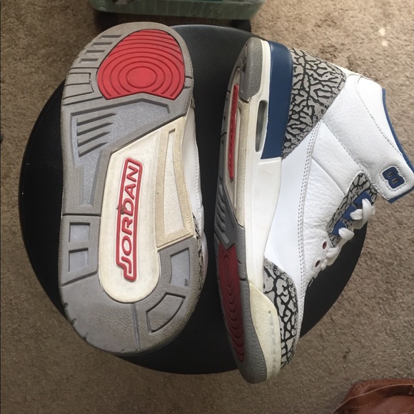 Jordan 3s True Blues - Picture 4 of 4