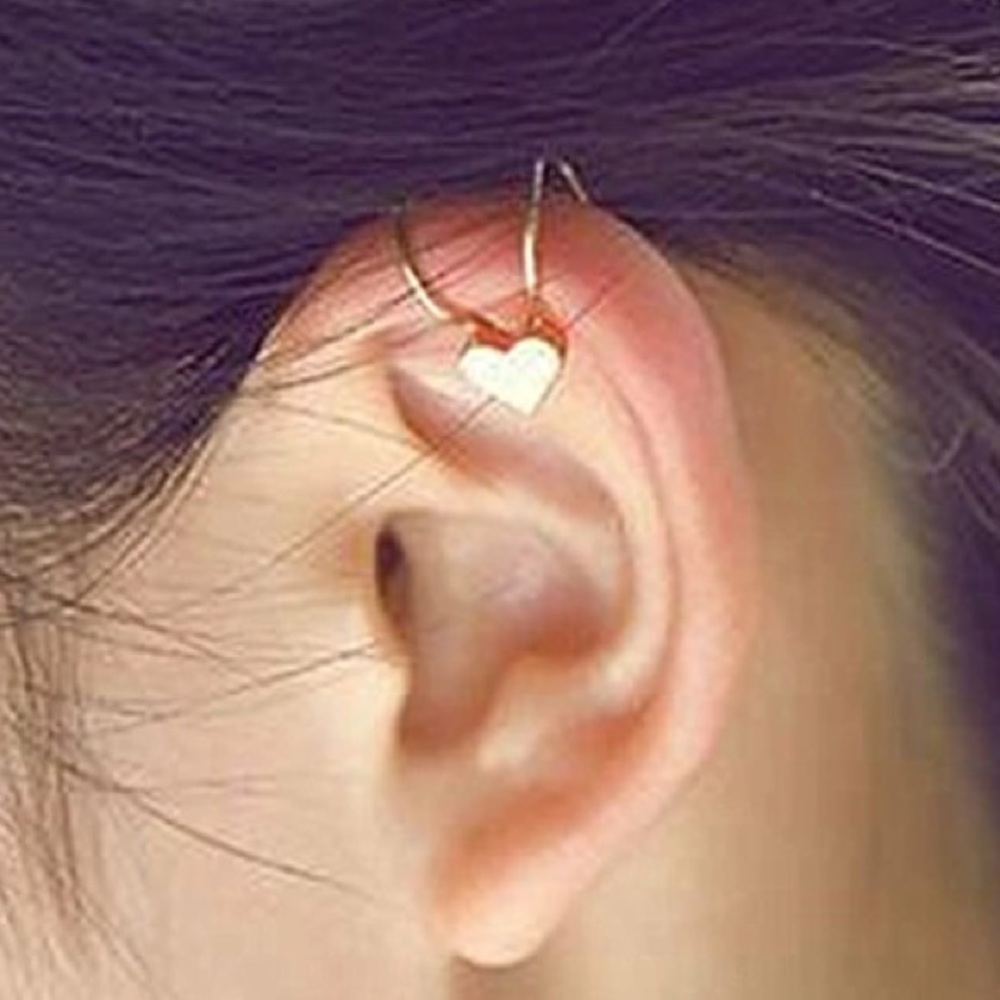 ✨heart ear cuff✨ - Picture 3 of 3