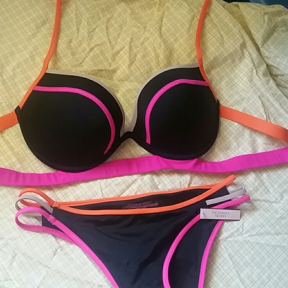 Brand new Victoria's secret bikini!
