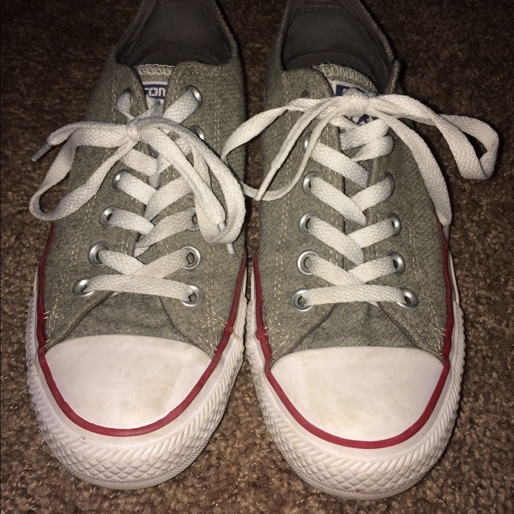Gray soft textured Converse All Star!