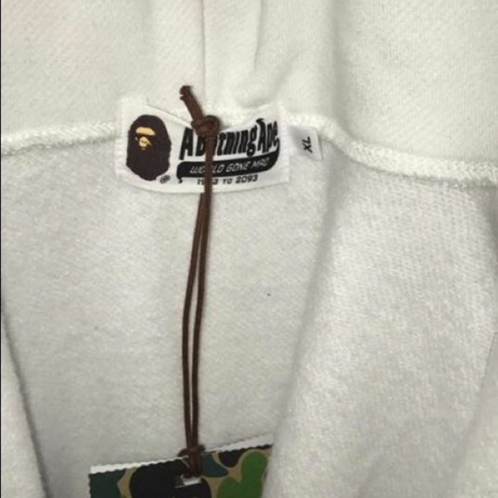 Bape - Picture 2 of 3