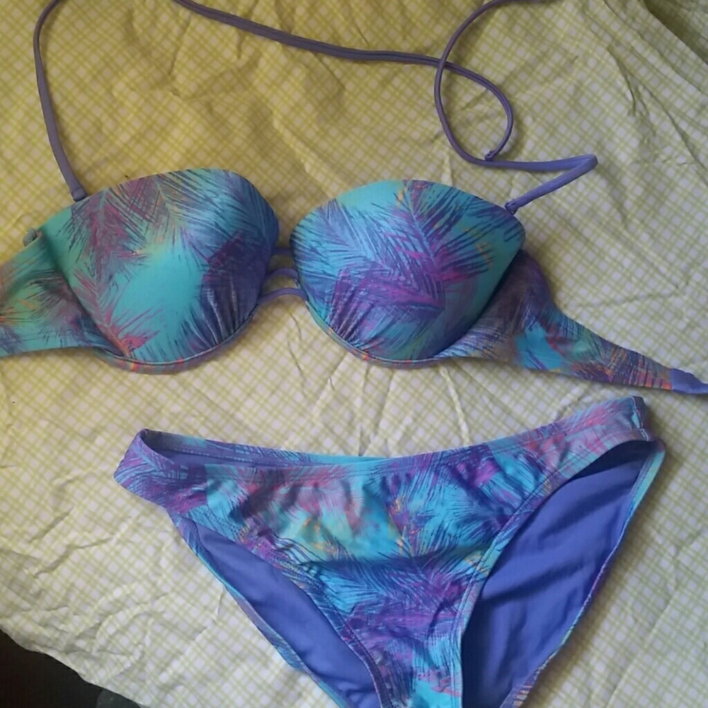 Brand new Xhilaration bikini! Donation alert!