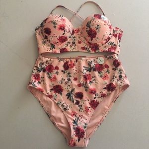 High waisted bikini