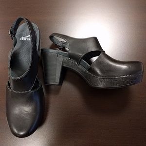 Dansko Riley Sandal