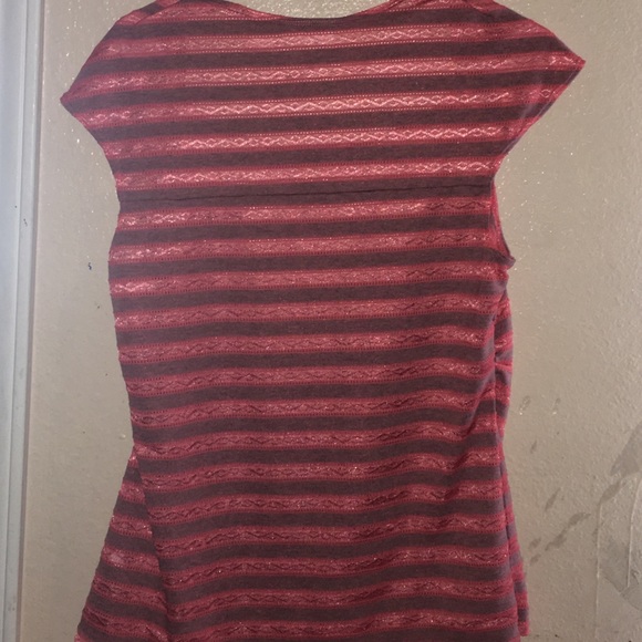 Ladies Top - Picture 2 of 5