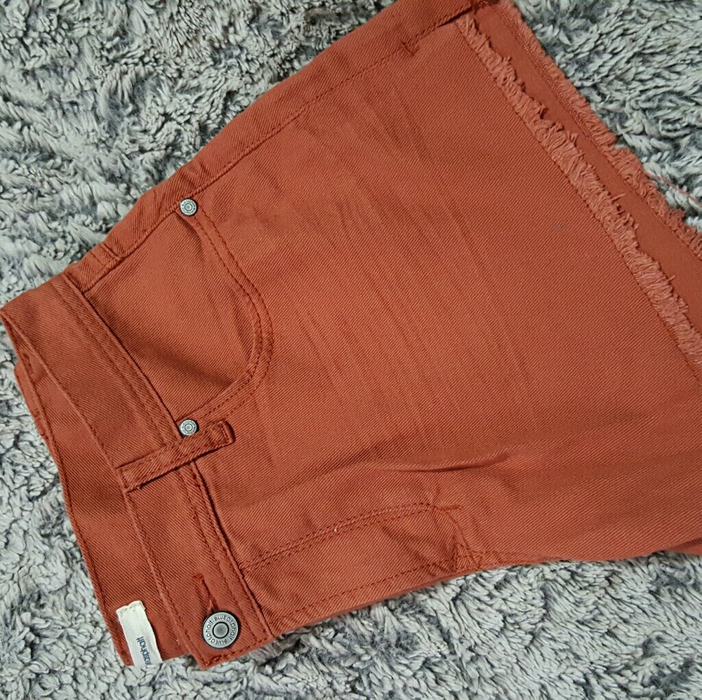 NWWOT. Rust orange jean cotton blend shorts.