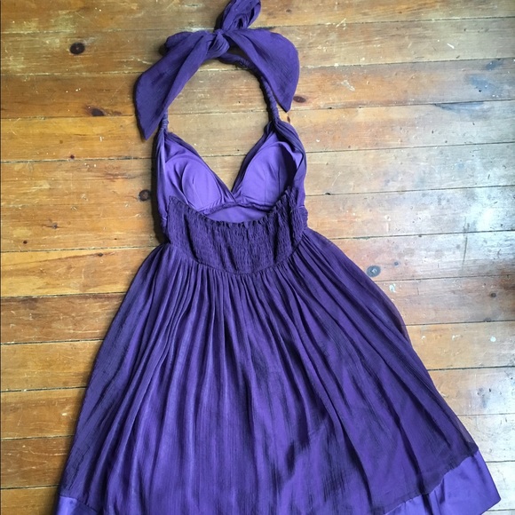 🎉HP🎉 Stunning purple halter dress - Picture 4 of 5
