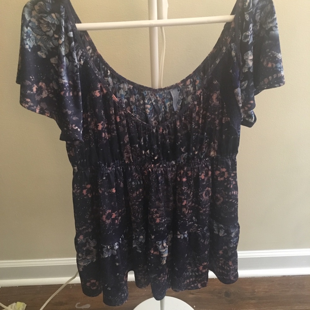 Free People Blue Floral Flutter-Sleeved Top