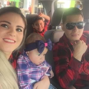 Meet your Posher, Toñin