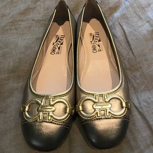 Salvatore Ferragamo flats