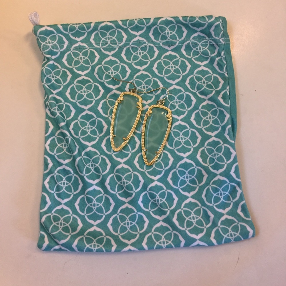 Kendra Scott Skylar Chalcedory Earrings