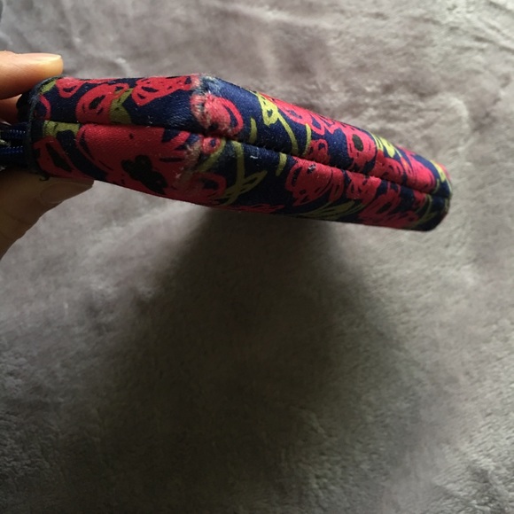 Floral Coach wristlet - Picture 3 of 7