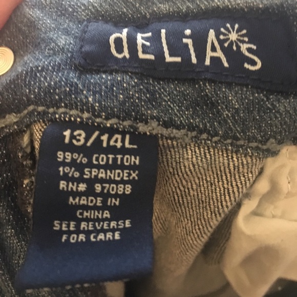 Delia's Morgan Semi-Distressed Skinny Jeans - Picture 4 of 4