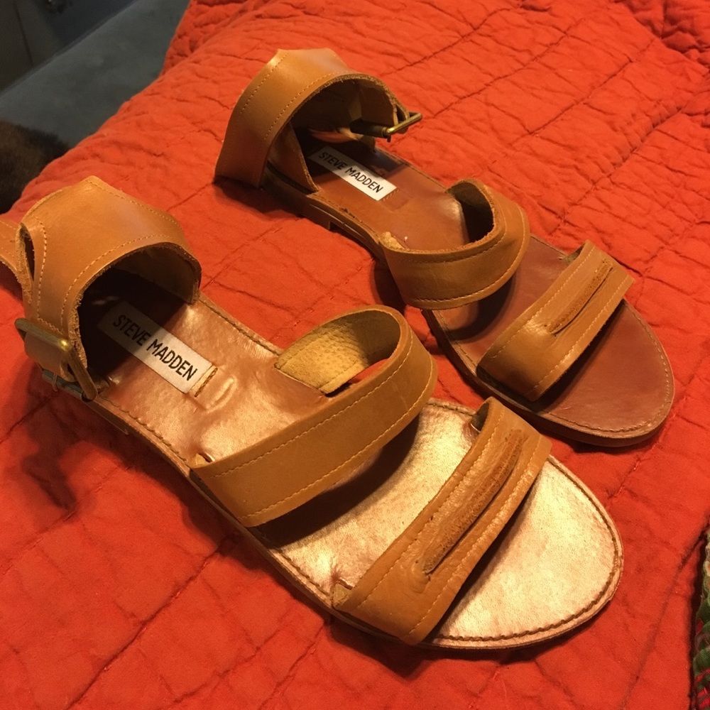 Like New✨ Steve Madden Dressel Sandals