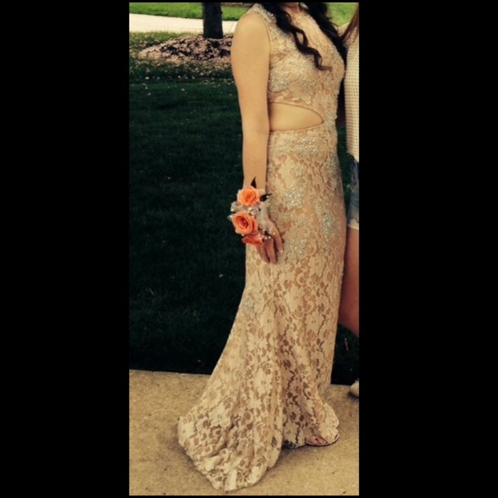 Prom dress