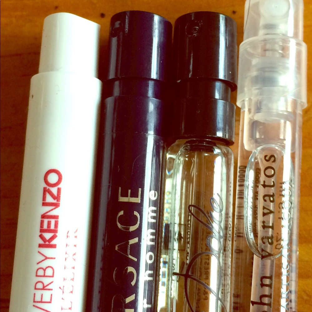 Fragrance Sampler and Scent Guide