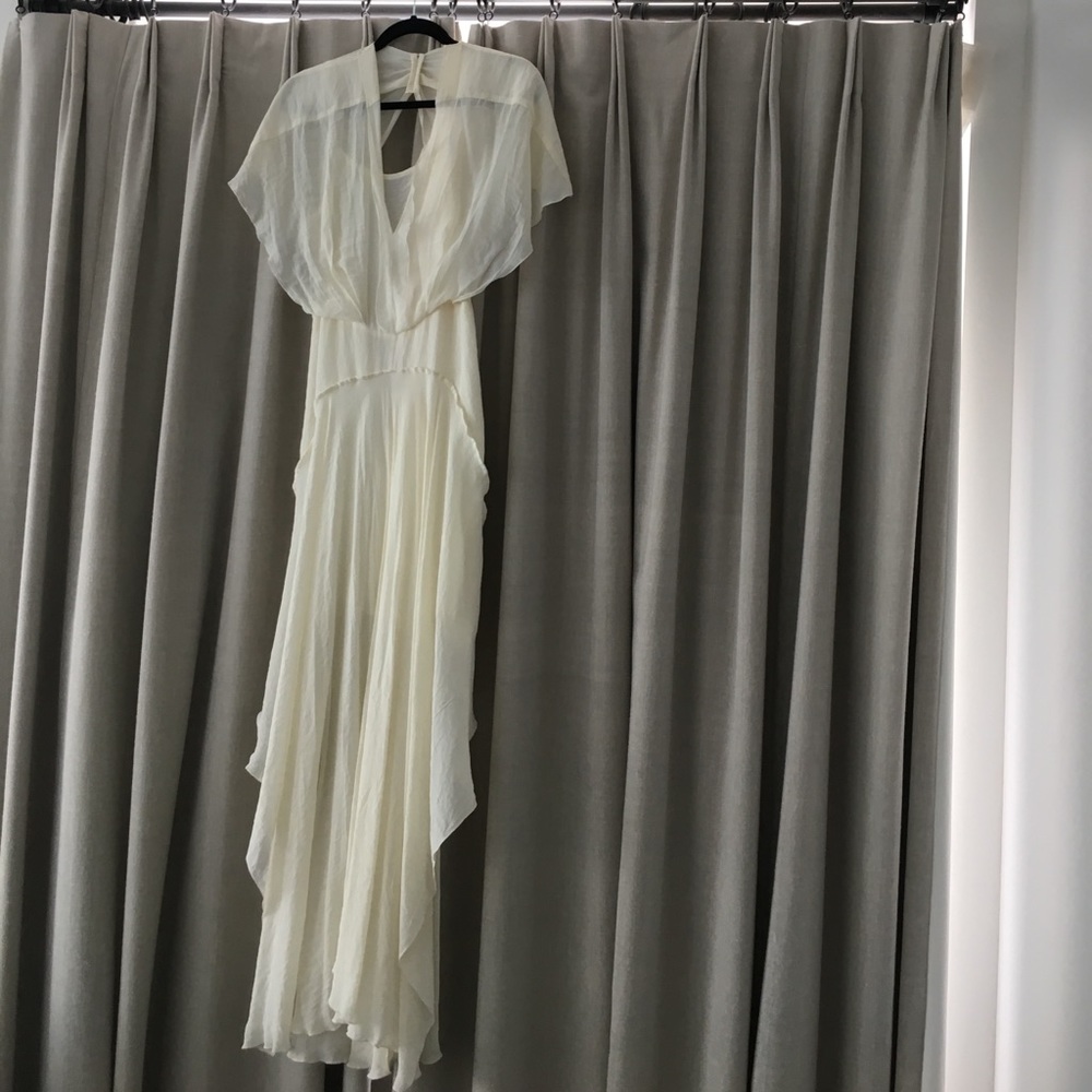 Stunning Maje summer dress. Never worn.